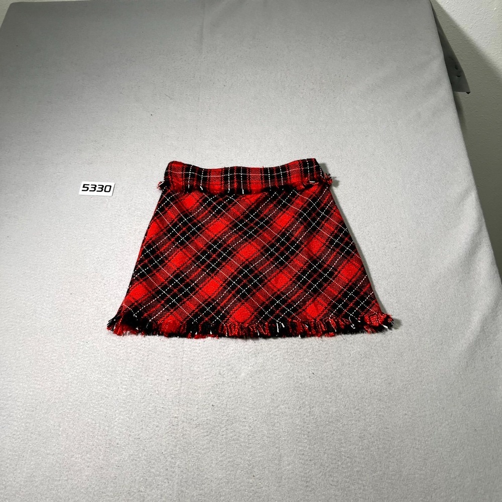 French Kiss Mini Skirt Womens Medium Red Black Plaid Tweed Fringe Hem Back Zip‎